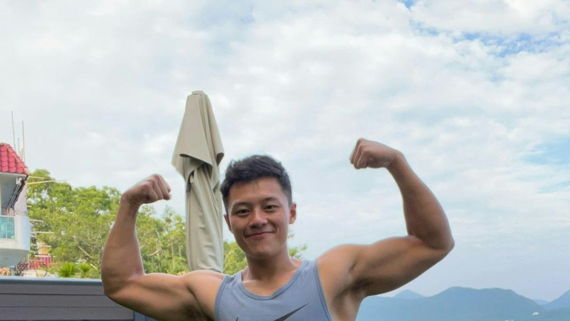 TVB艺人曾做保安维持生计，31岁成功增值，初尝商务舱服务：好爽