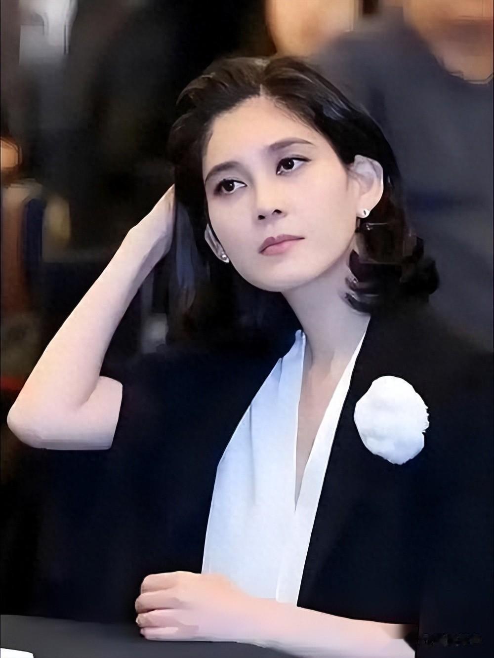 三星长公主李富真，花百亿和保镖丈夫离婚，没想到儿子如今真争气