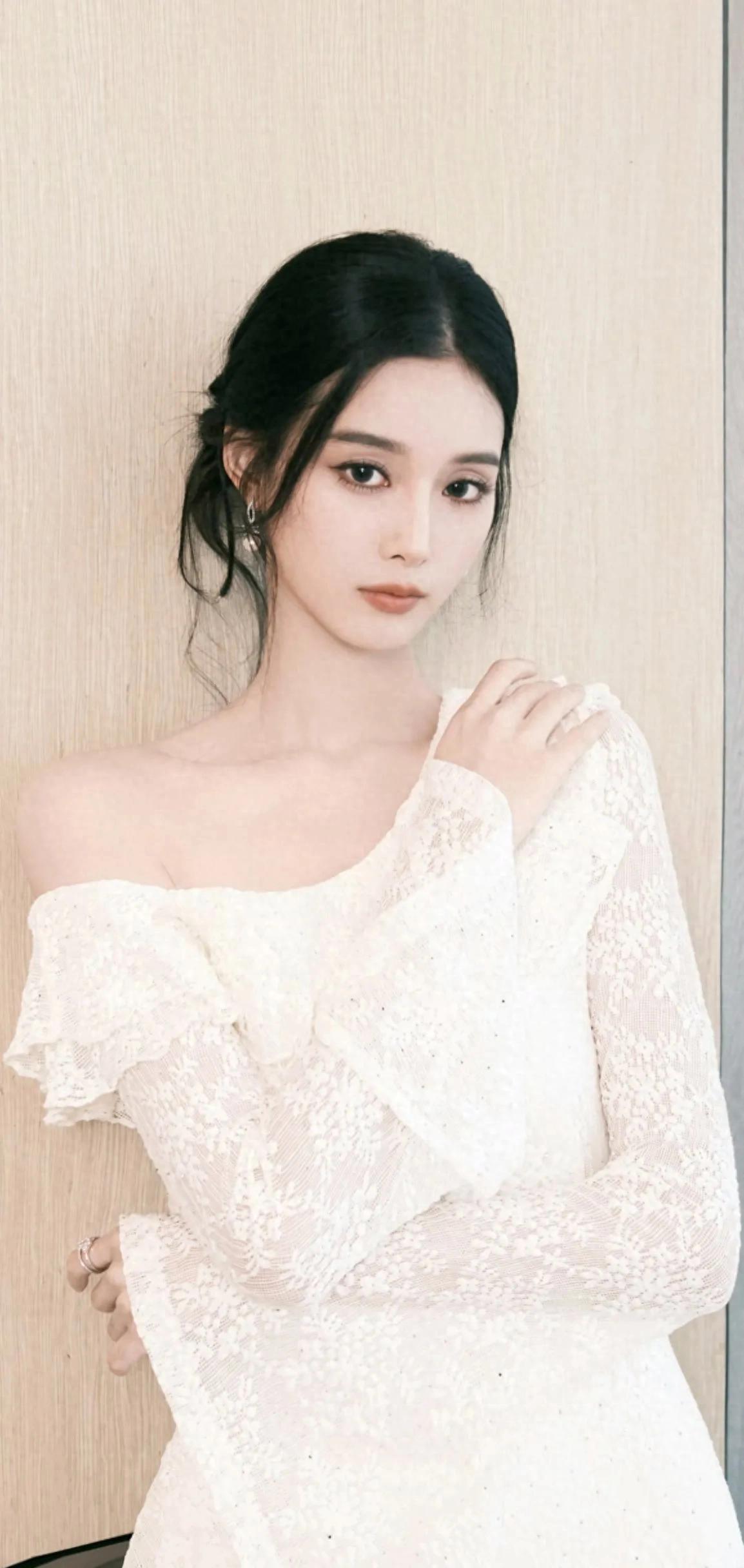 徐艺洋妹妹长这么好看，算不算便宜了黄子韬？