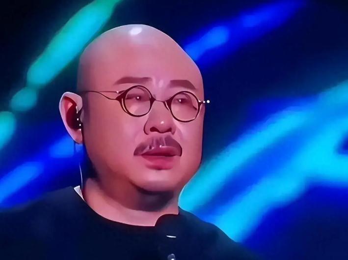 官媒发文,揭开刀郎真实处境,难怪他哽咽落泪,突然理解了云朵