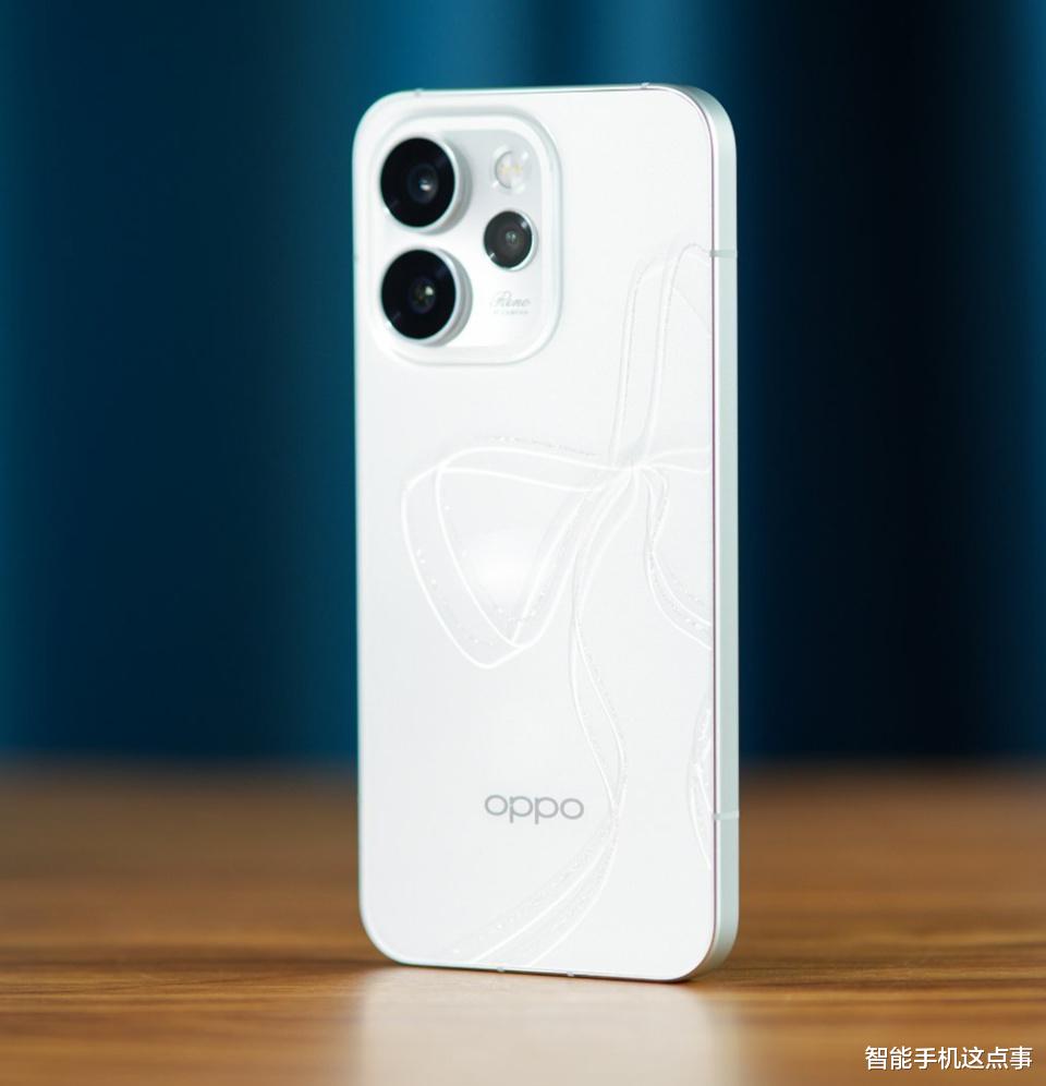 OPPO Reno15系列已正式發(fā)布：兩個(gè)版本，到底有多少區(qū)別？