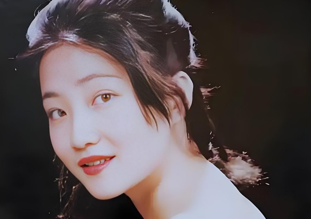 她17岁就拿下影后,30年里不温不火,如今靠《黄雀》再爆红