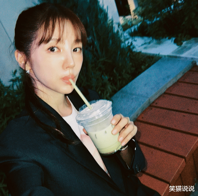 尹恩惠自曝已单身13年，提理想对象标准，网友发现她说的就是金钟国