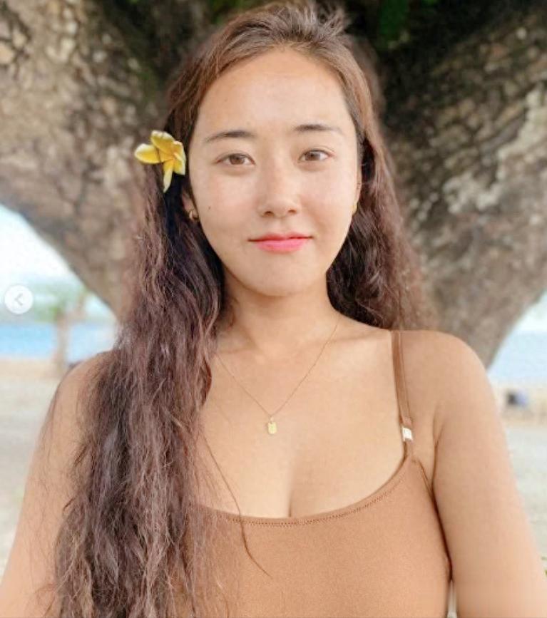 韩国女星上节目自曝:曾被人拖着狠揍,只能哭诉“求求别打脸”
