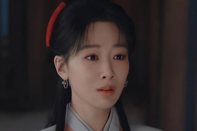 分手七年,一别两宽,杨紫闭口不提秦俊杰,如今才看懂她赢在哪