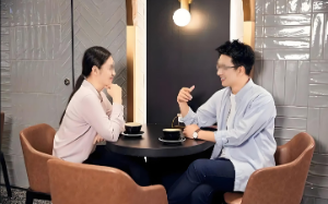 广州女子相亲遇豪门，收十六套房本时，7年前被她抛弃的学渣校草已成巨富归来！