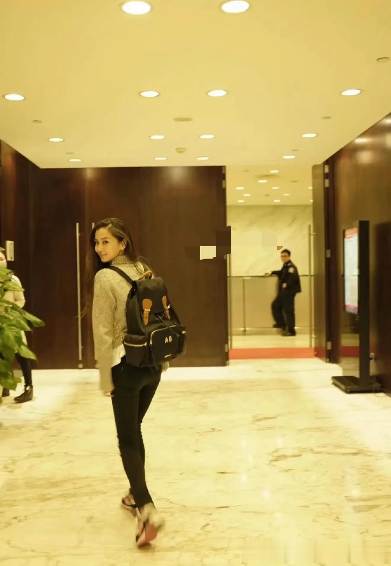 特别鲜活可爱的Angelababy