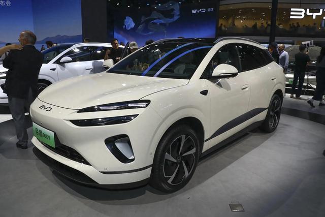 7月车市四大看点,10万家用到35万高端,哪款车能成为销量黑马?