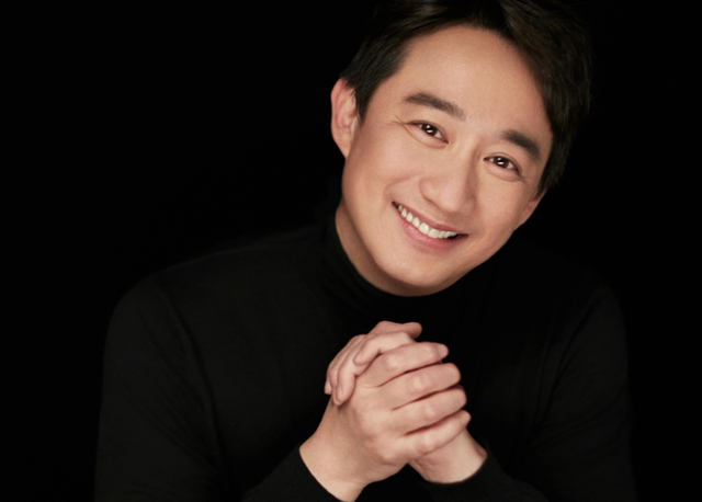 54岁黄磊回应无戏可拍:2年没拍戏,3年没当男主,综艺演戏都停了