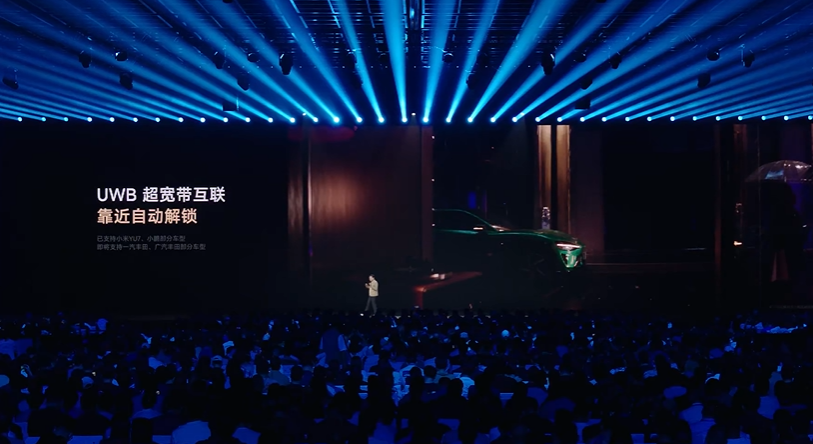 五十來歲正該闖！雷軍曝造芯造車血淚史，小米17正面戰(zhàn)蘋果！