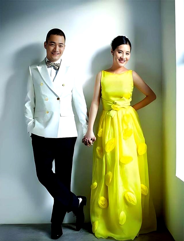 卓伟曝家喻户晓的婚变男星已揭晓，他是《沉默的荣耀》里的大反派