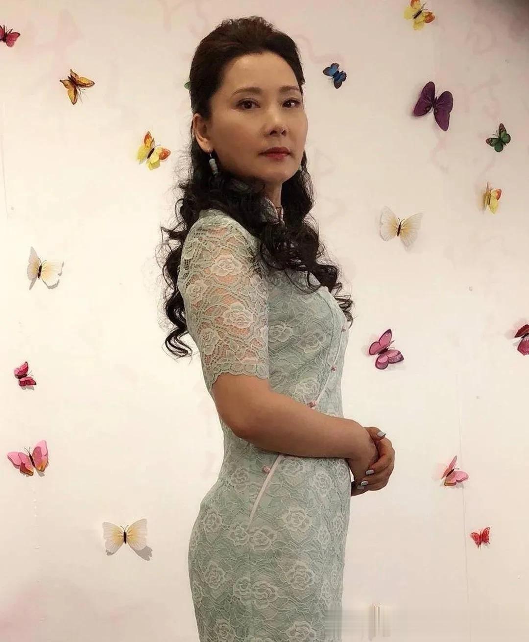 何赛飞身材真的很好