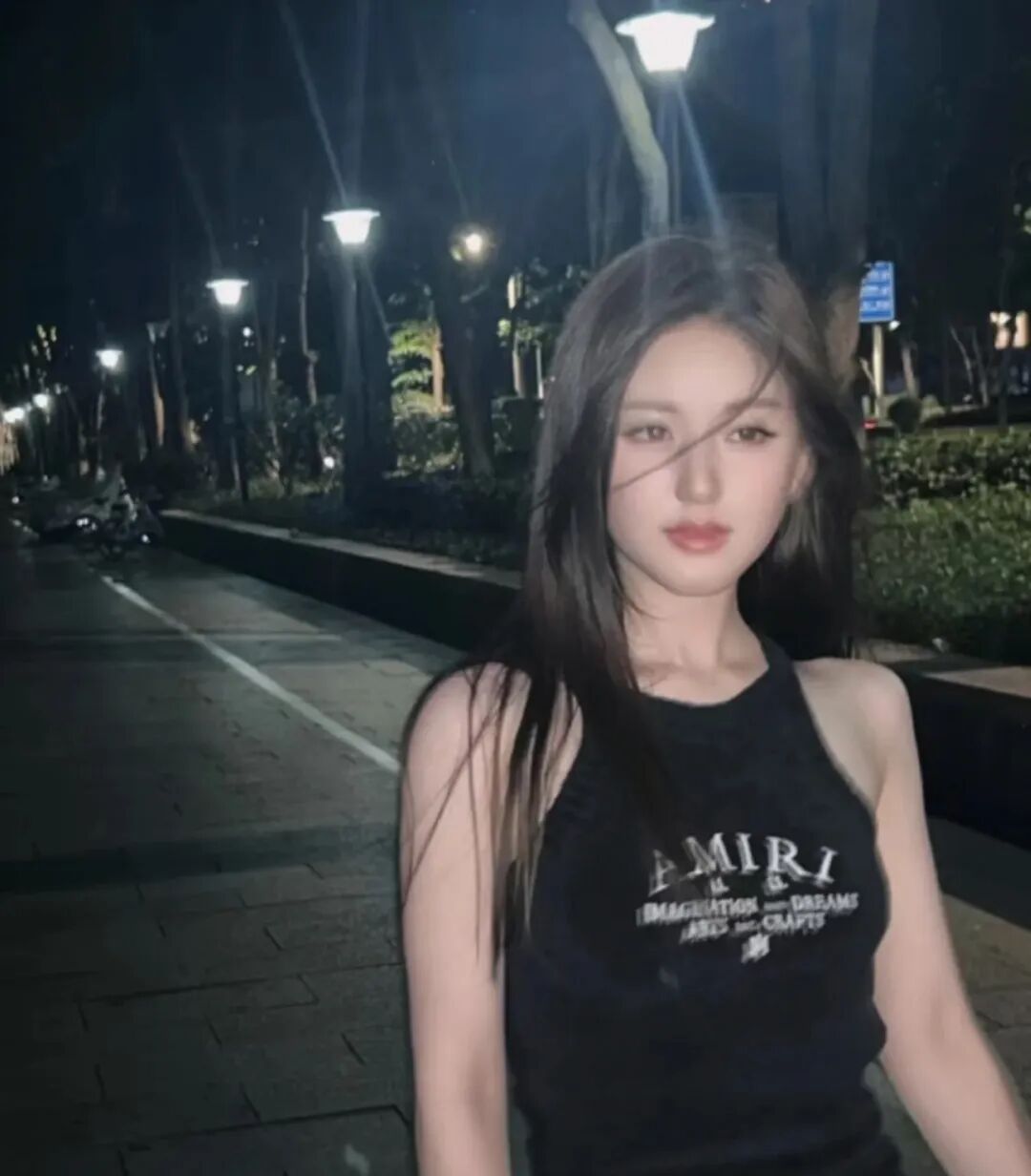 赵露思美图分享