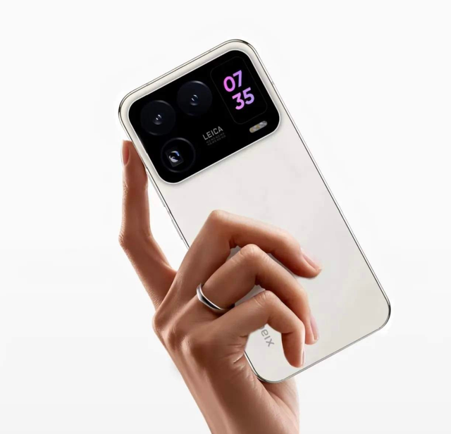 7寸大屏！下半年要发布的新手机，有点骚啊