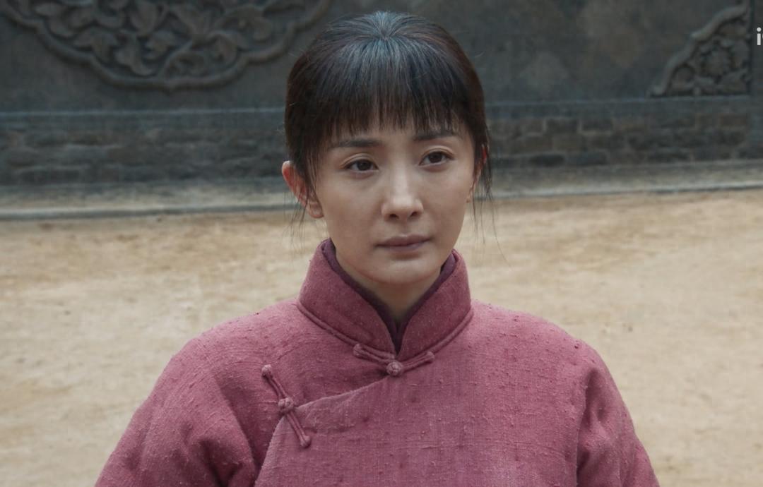 杨幂《生万物》：疲惫眼神太抢戏，宁绣绣没有生命力