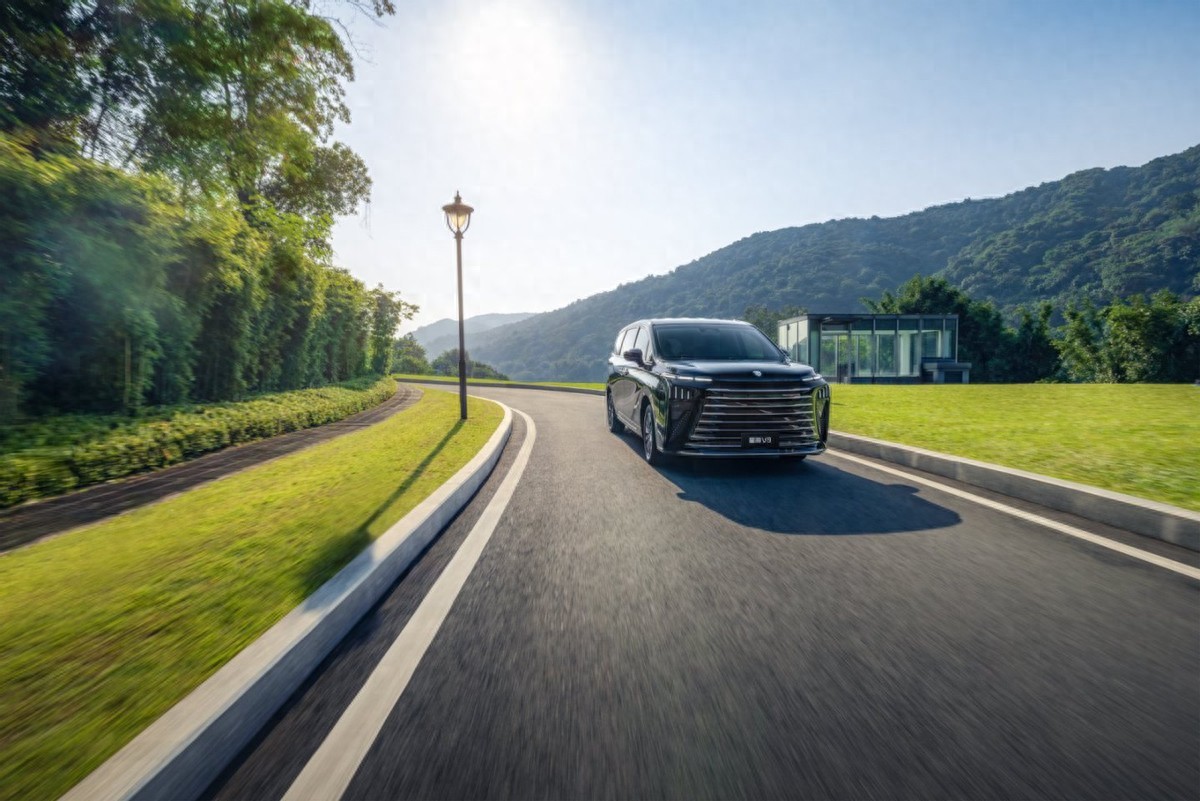 星海V9：三大核心优势，重塑家庭露营神车新标准