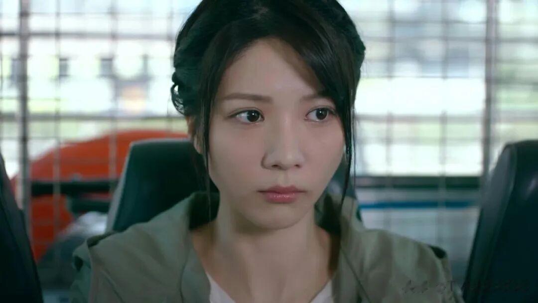 被封“御用癫婆”!TVB港姐冠军演活疯妇,曾在精神病院做护士