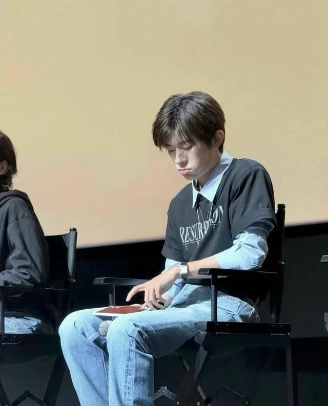 易烊千玺向剧组道歉,中止进组安排,强行让自己休息!令人心疼!