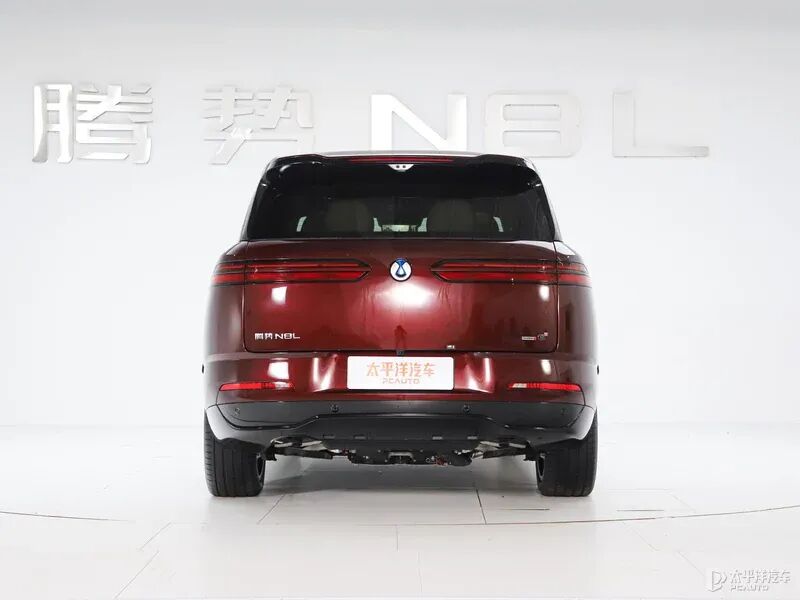 腾势N8L首批展车已到店！31万起就有大六座＋1300km综合续航，真香？