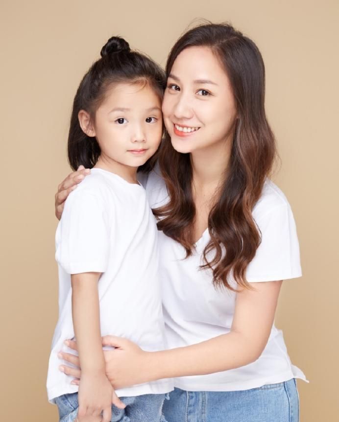 聋人男星宋晓波：1岁因高烧耳聋，29岁娶聋哑模特，女儿是正常人