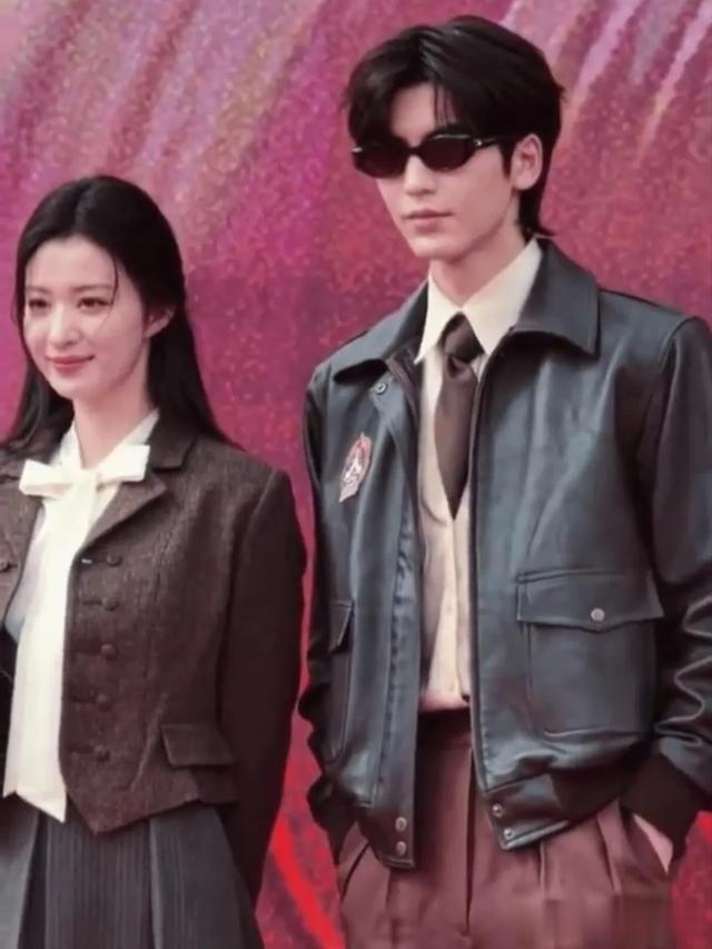 张凌赫王楚然新剧开机,好权威的两张脸,俊男靓女好配好养眼