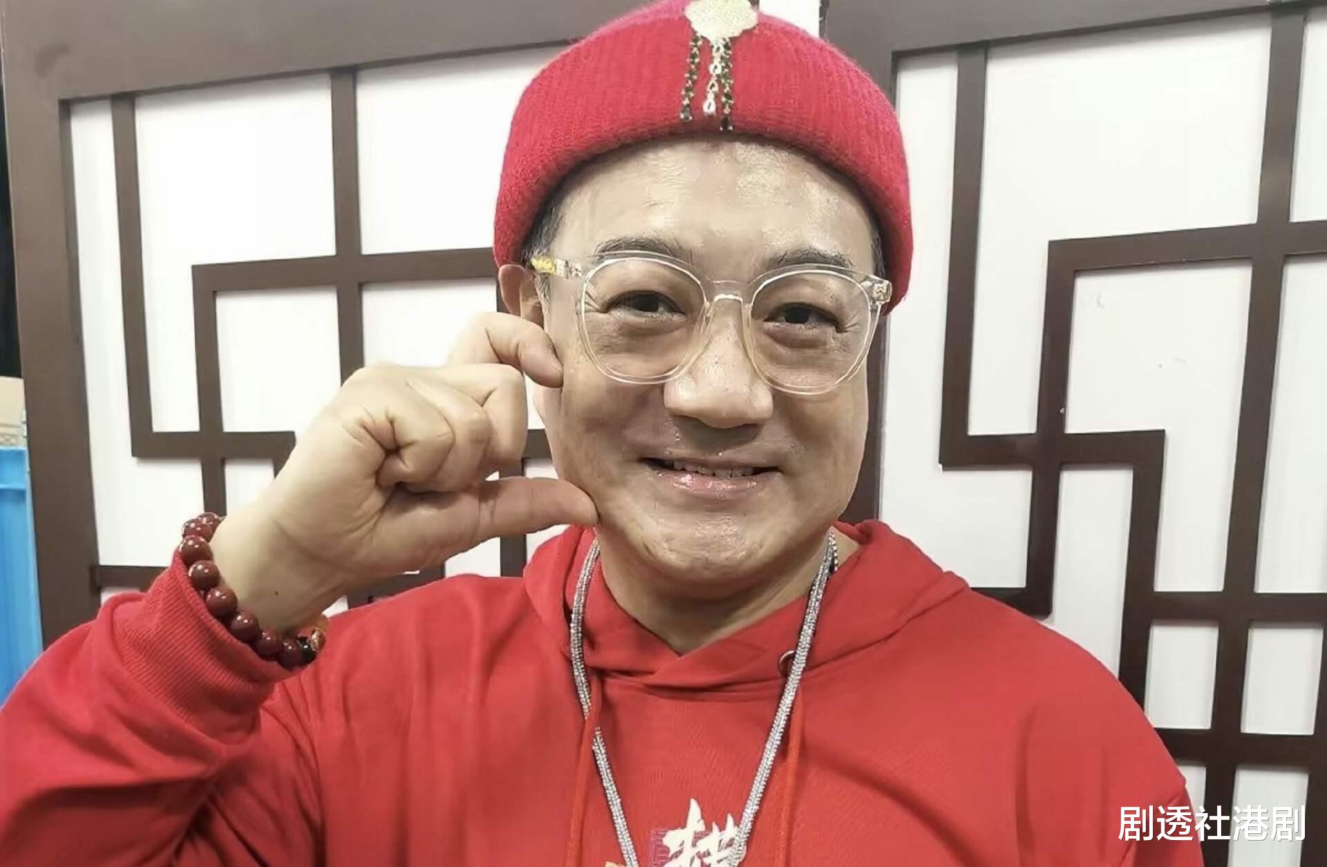 TVB知名老戏骨宣布离巢,无剧可拍收入大减,喊话公司要公平对待