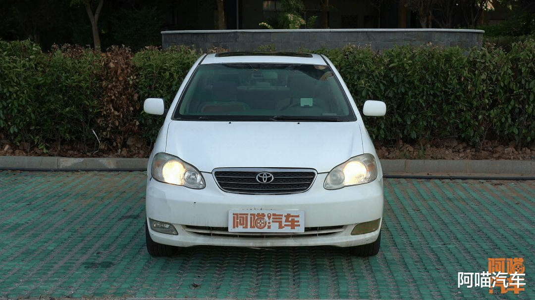 十年的老车还能开吗?安全性是不是打折了,喵哥给你说明白