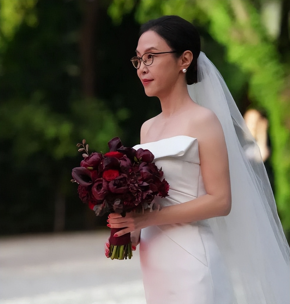 李国庆选老婆眼光有多毒？他可比张纪中、范增清醒多了！