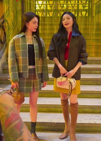 巴黎素颜镜头成照妖镜：赵今麦黑又土，李庚希脸凹，刘浩存扛住了