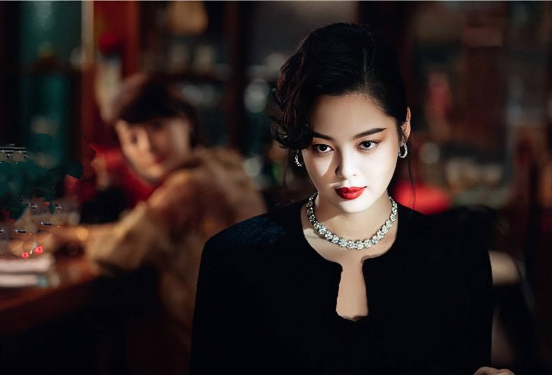 分手不到1年,荣获影后的辛芷蕾,成了翟天临“高攀不起”的存在