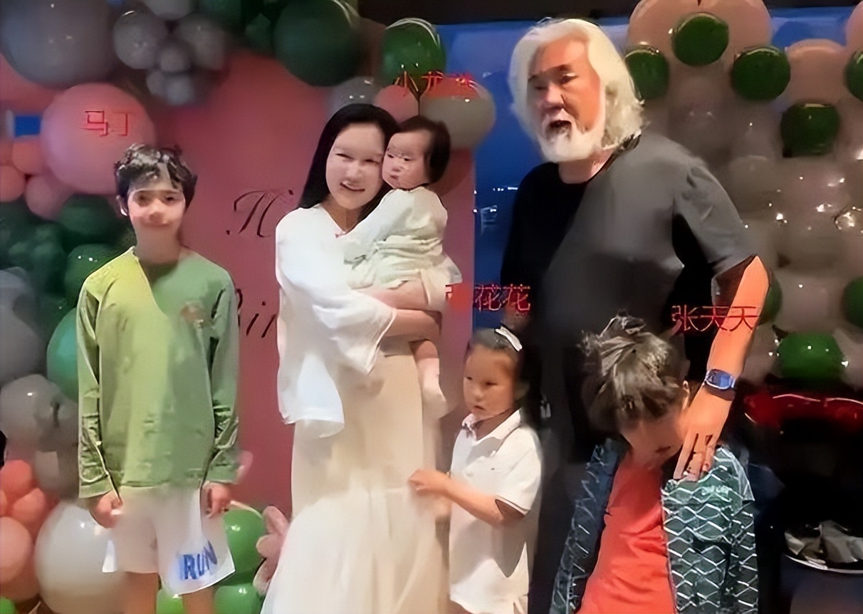 嫁大31岁“爹系老公”,连生3子的杜星霖,狐狸尾巴终于藏不住了