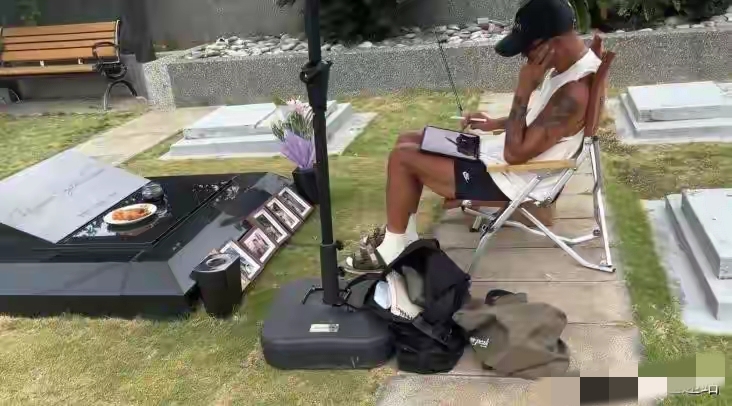 S妈联名具俊晔请律师状告张兰。他关键节点釜底抽薪当“跑跑酱”