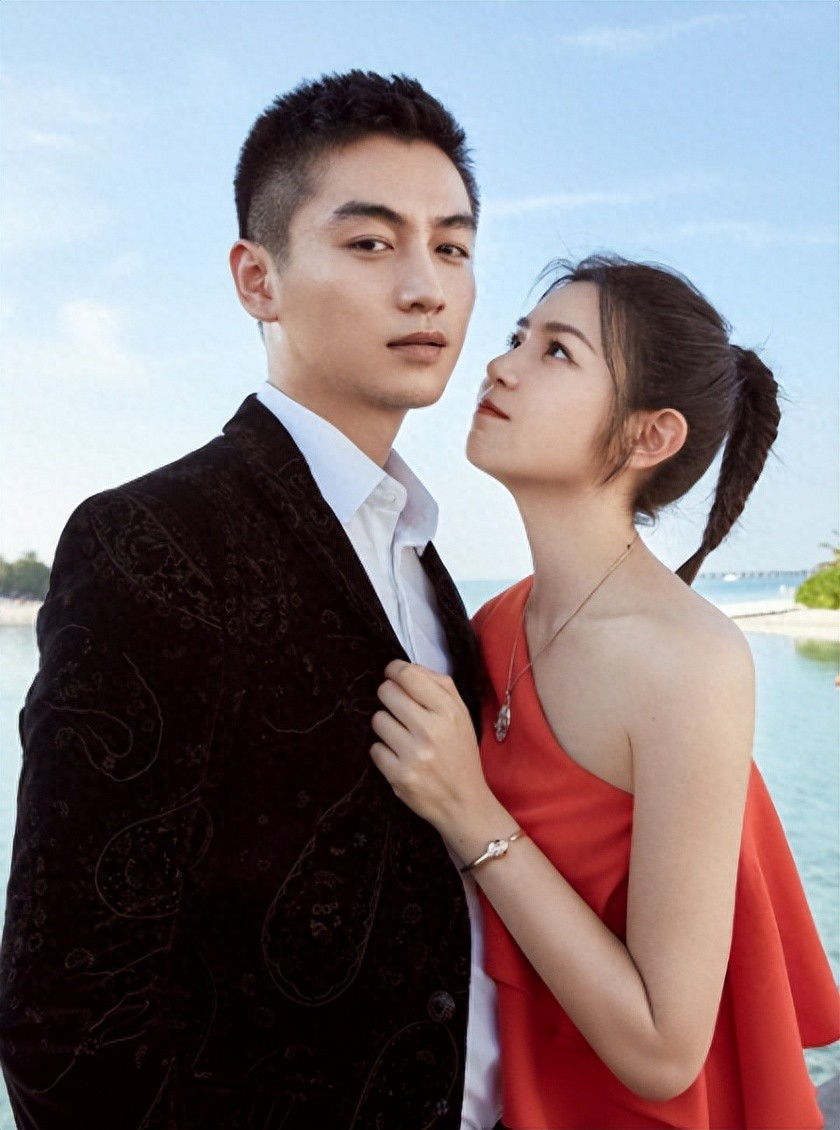 42岁陈妍希玩嗨了！剧宣撩周柯宇像是当年撩陈晓，陈小纭看不下去