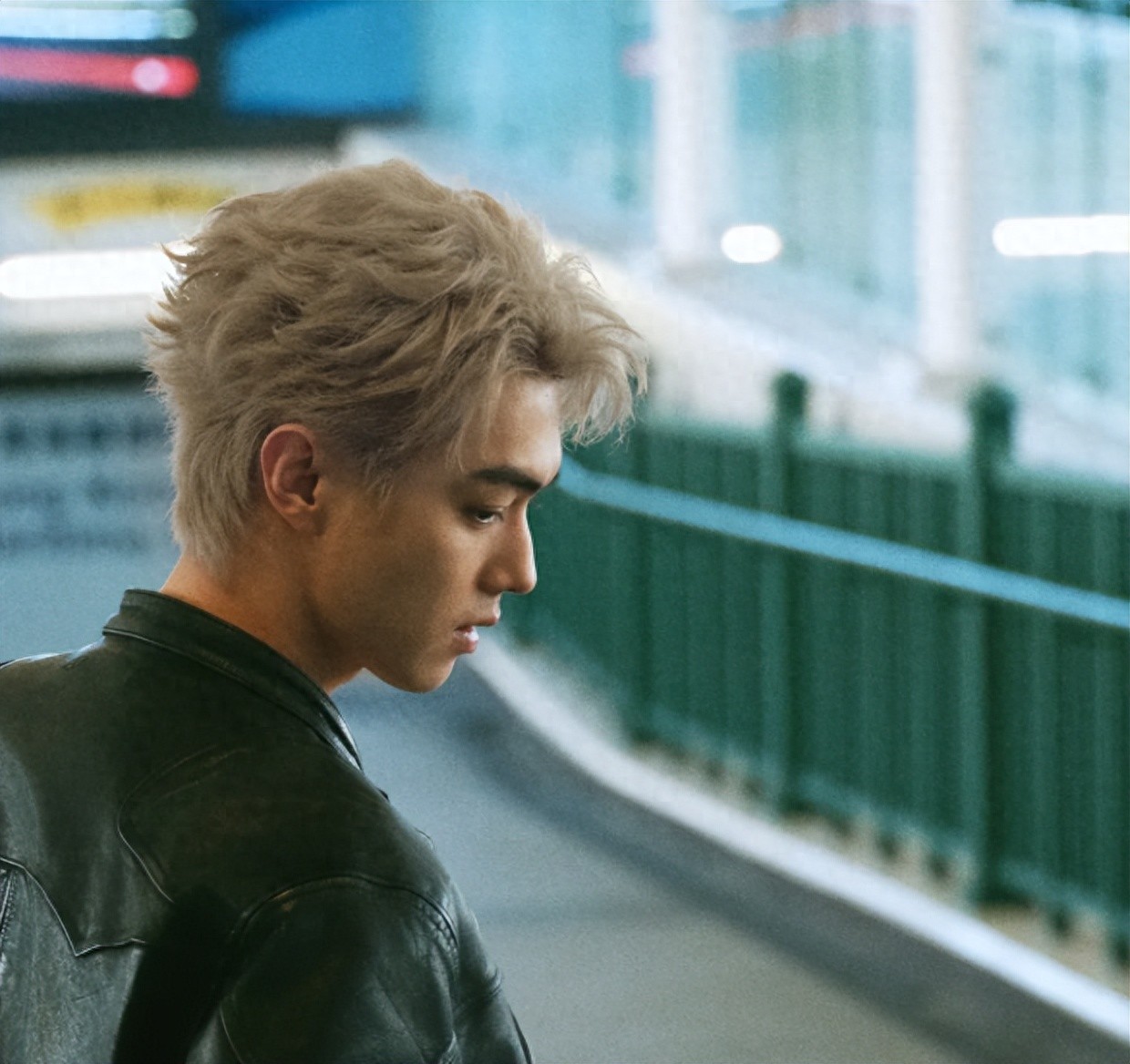 许凯被曝聚众赌博回应来了！许荔莎删除回应，圈内人内涵她不要脸