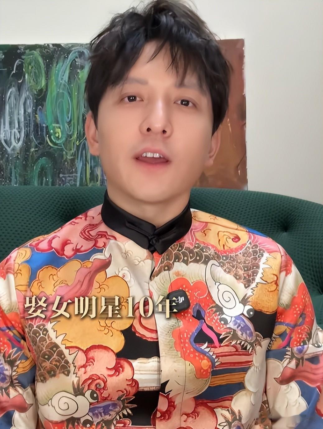 上海85后主持百克力，600多分放弃北大，和美女主持生俩娃很幸福