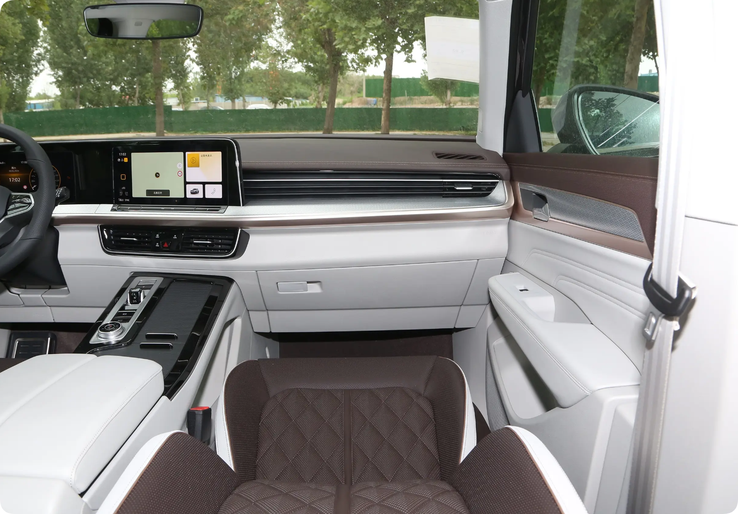 大众造了一辆“好车”！连后备箱都有656L，220ps配四驱