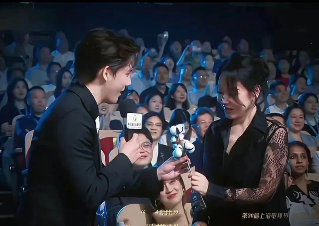 王安宇，年轻版邓超。