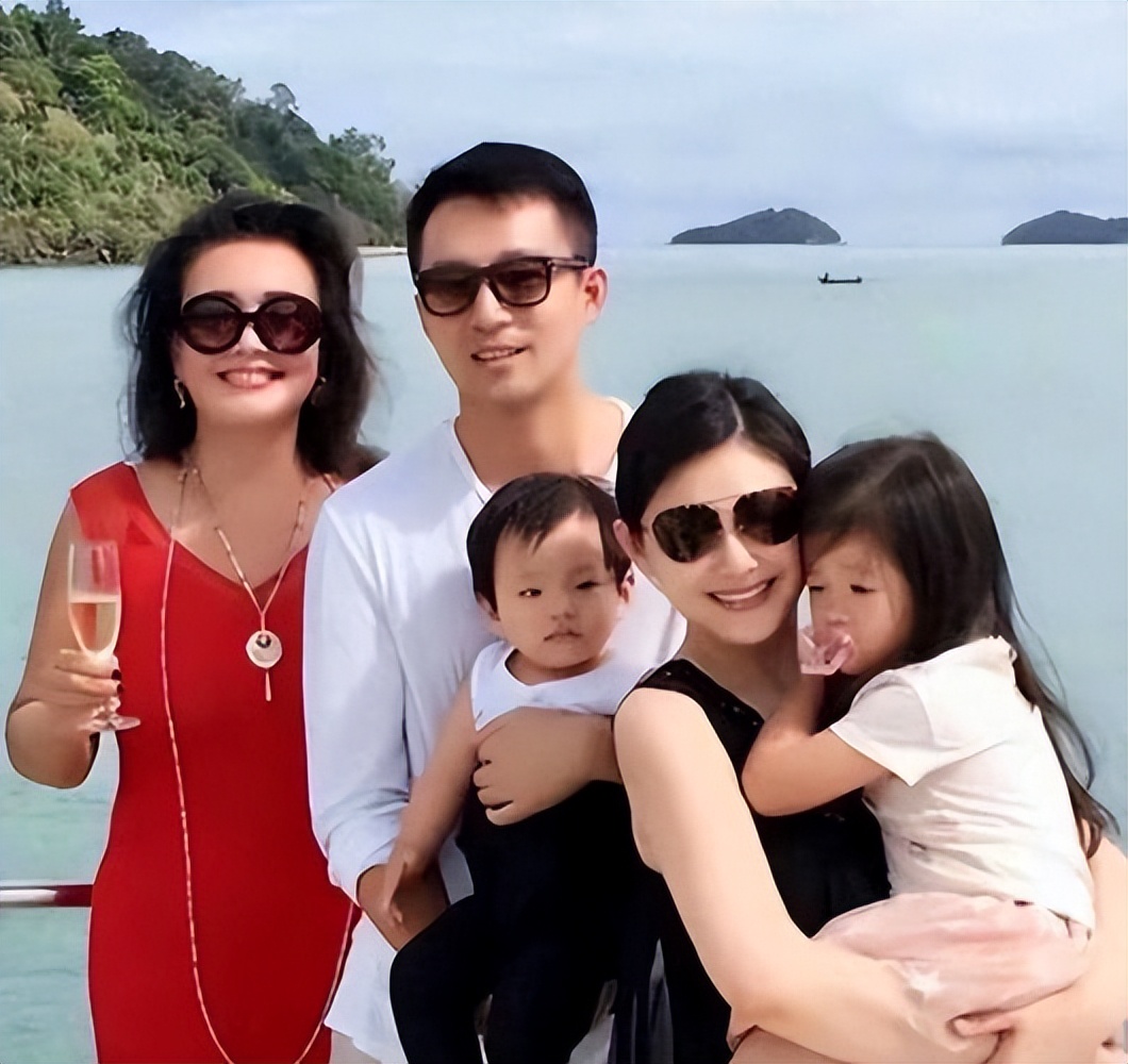 汪小菲生理疏远马筱梅这一幕，把半路夫妻的残酷，展现得淋漓尽致