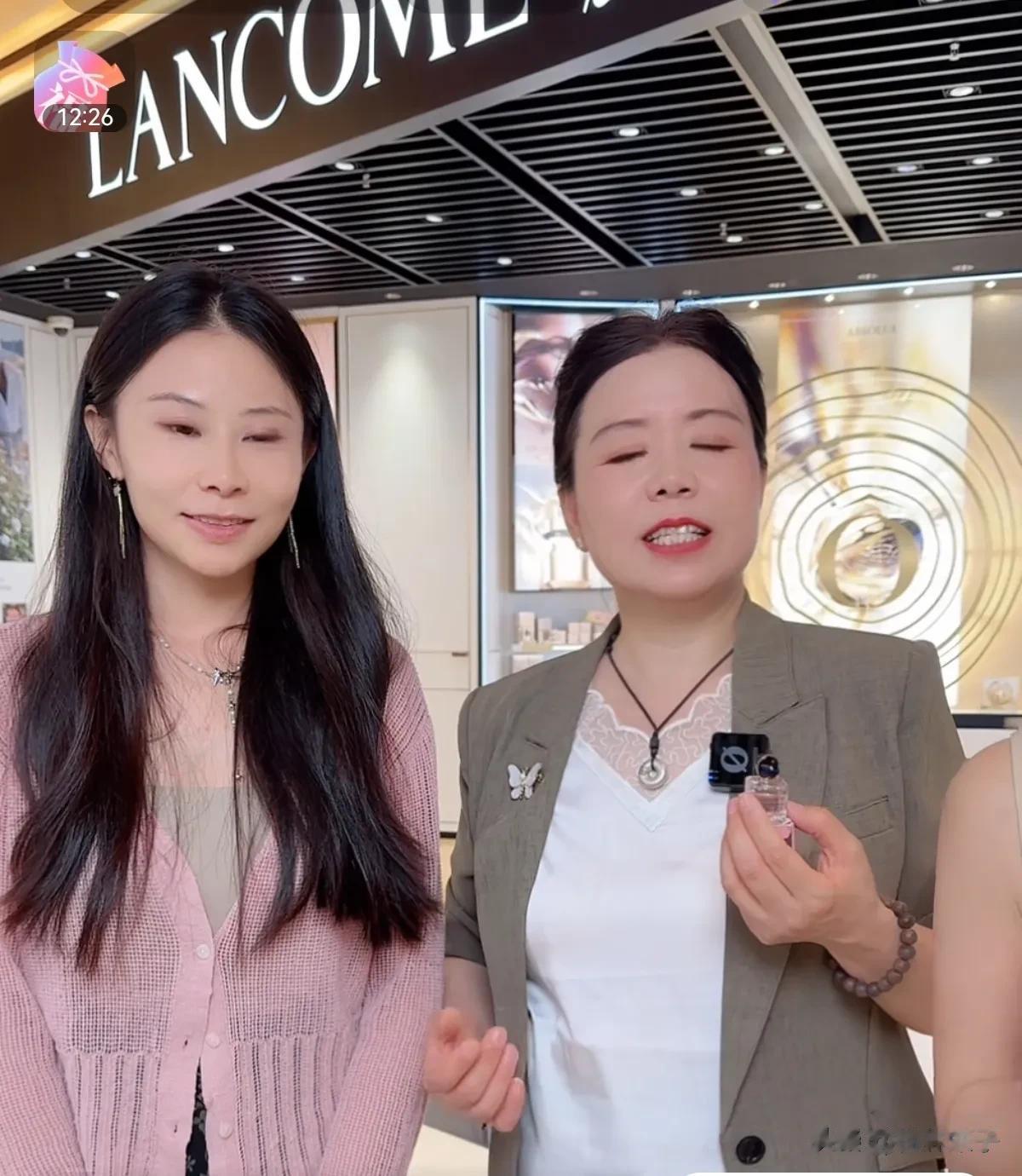 许敏海南之旅开直播人气超旺,小熊抢流量,田静生气怼网友