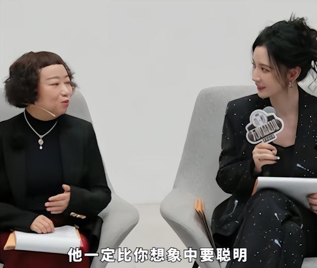 饶雪漫劝阻张萌签约丁真，李成儒正面硬刚：你再说话，我就离场！