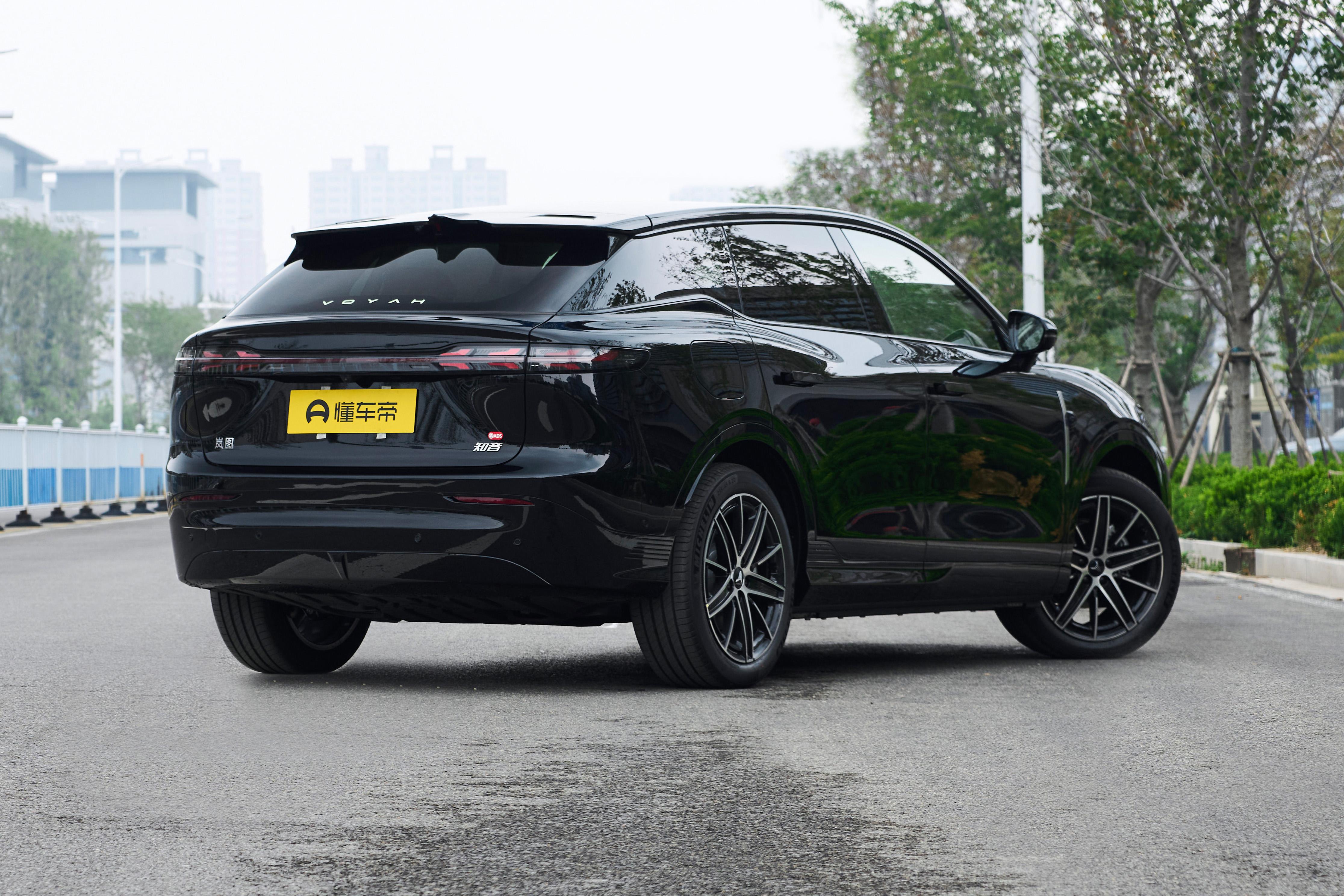 22万起售!这款华为智选SUV空间大、动力强,家用很合适!