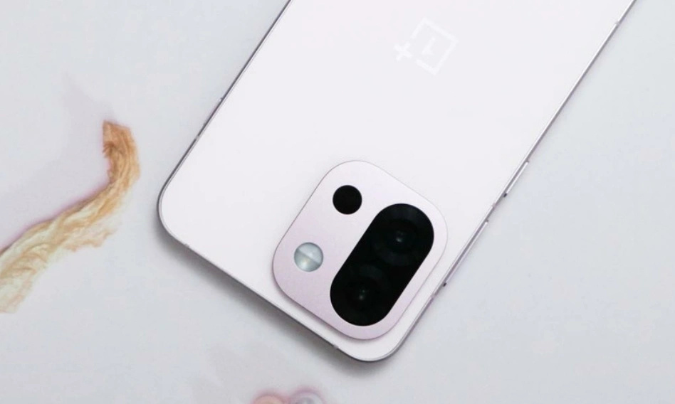 一加开启“降价模式”，16GB+1TB+6260mAh，顶配旗舰售价一跌再跌