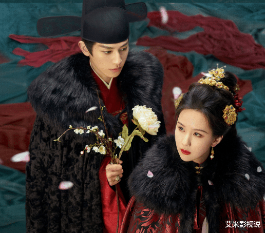 《似锦》未完,腾讯又上一部“古装剧”,首播3集,热度破2万2