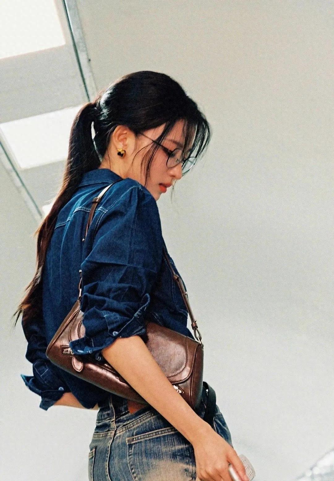 王楚然高度近视却坚持不手术，真实原因曝光，竟和童年经历有关！