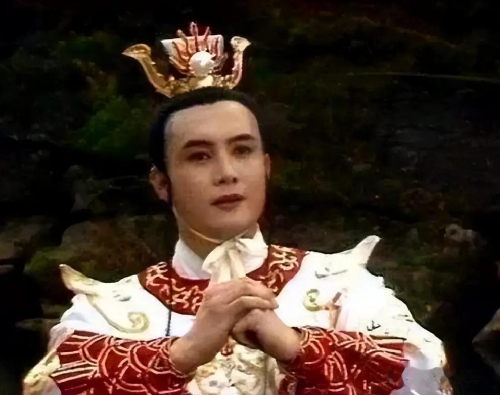 6次怀孕5次堕胎，终身不孕的她惨遭丈夫抛弃，二婚后又被宠上天