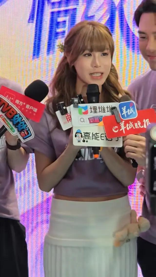 25岁TVB小花回应整容传闻，称只是妆容不同，极速上位惹剧迷不满