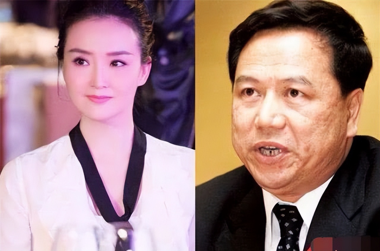 19岁星二代颜值逆袭!摆脱富豪老爸丑基因,家住故宫旁边保送北大