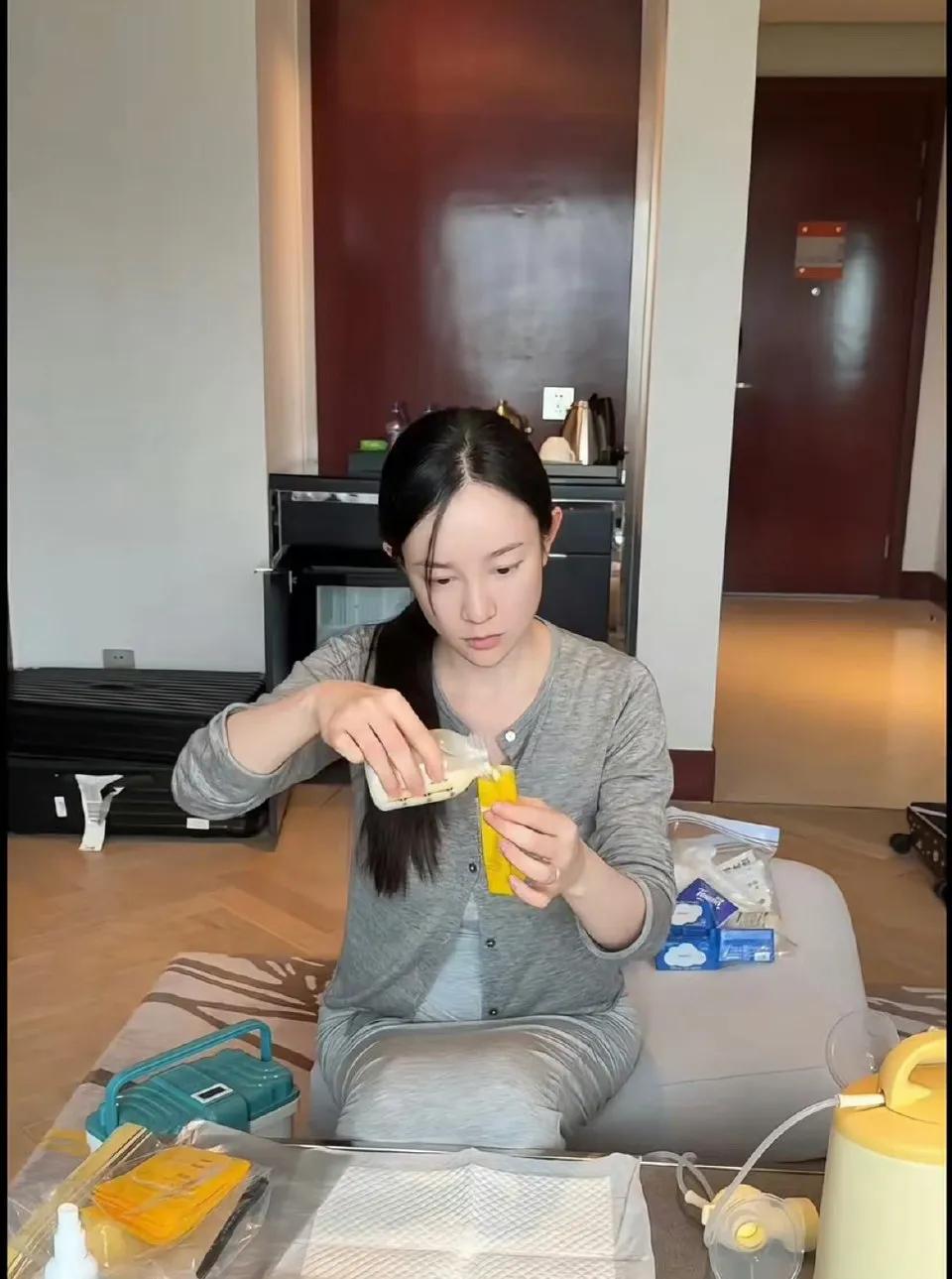 辟谣恋情，发文道歉，机场喂母乳？今天一天，娱乐圈曝出多个大瓜