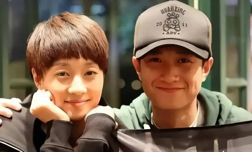 文章现状曝光：生活低调，41岁胖到快认不出，和新女友生活很甜蜜