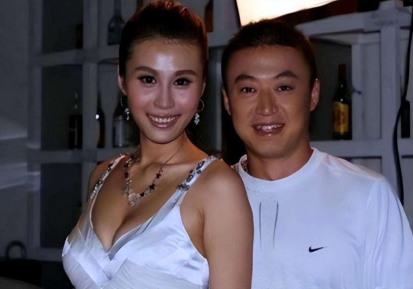 她和奥运冠军马琳离婚分走千万，再婚嫁给金融学霸，如今怎样了？